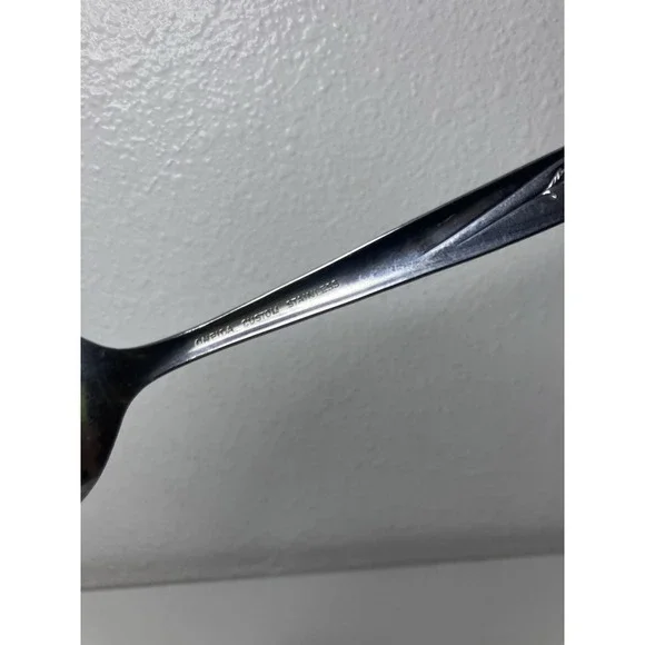 Oneida Community Flatware Pierced Serving Tablespoon Rose Shadow - Picture 8 of 8